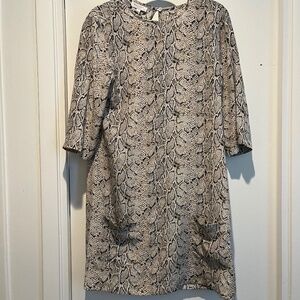 Equipment Femme Aubrey Silk Shift Dress